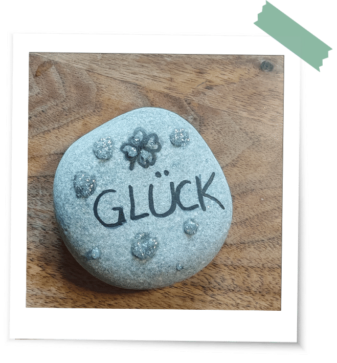 Glückssteine gestalten für das neue Jahr Glückssteine gestalten für das neue Jahr